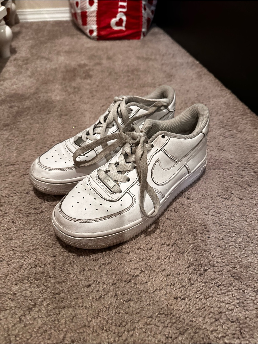 Nike Women’s White Air Force 1 Sneakers Size 5Y